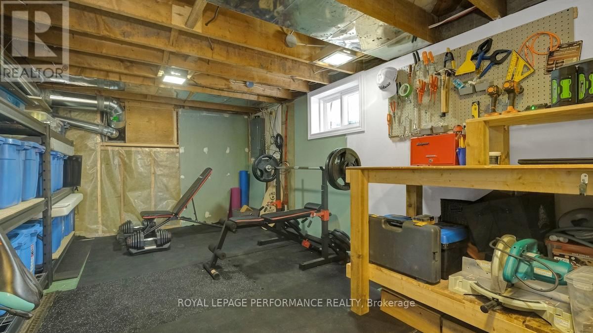 1638 ABBEY ROAD Image 35