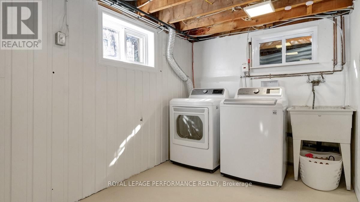 1638 ABBEY ROAD Image 36