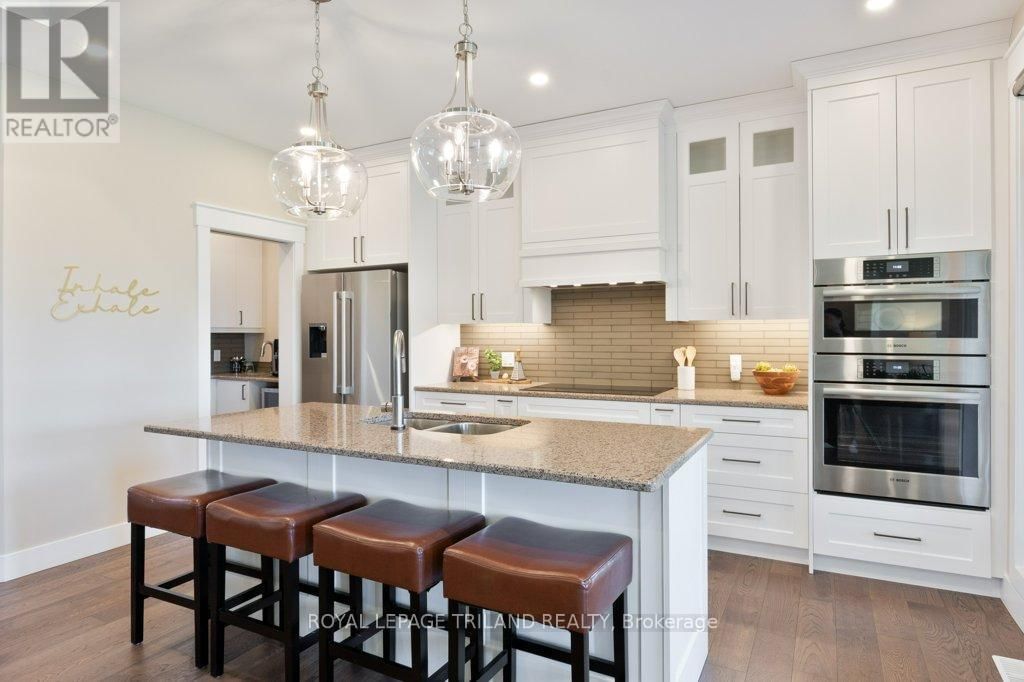 14 REA COURT Image 10