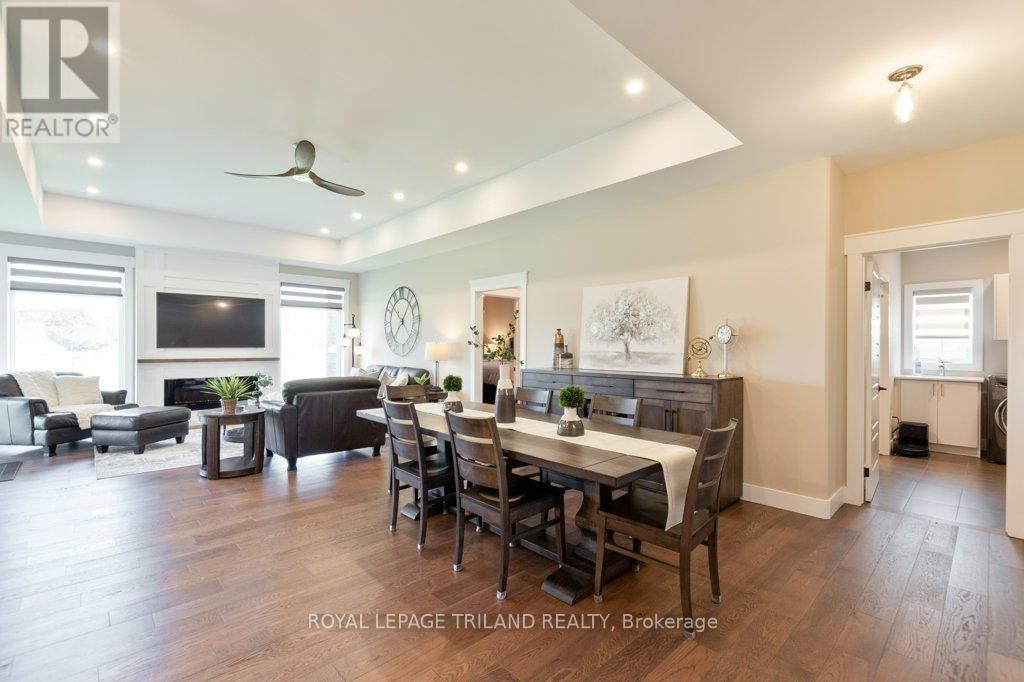 14 REA COURT Image 4