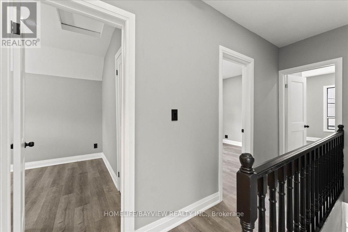 214 BURLINGTON STREET EAST Image 14