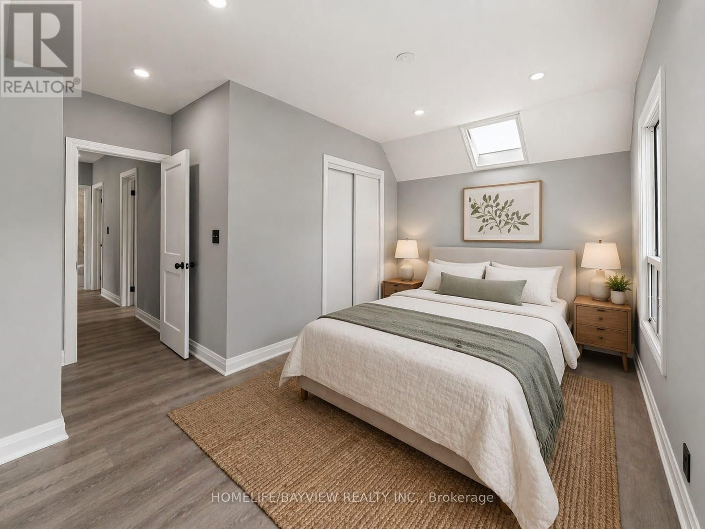 214 BURLINGTON STREET EAST Image 21