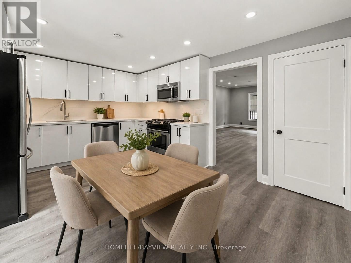 214 BURLINGTON STREET EAST Image 9