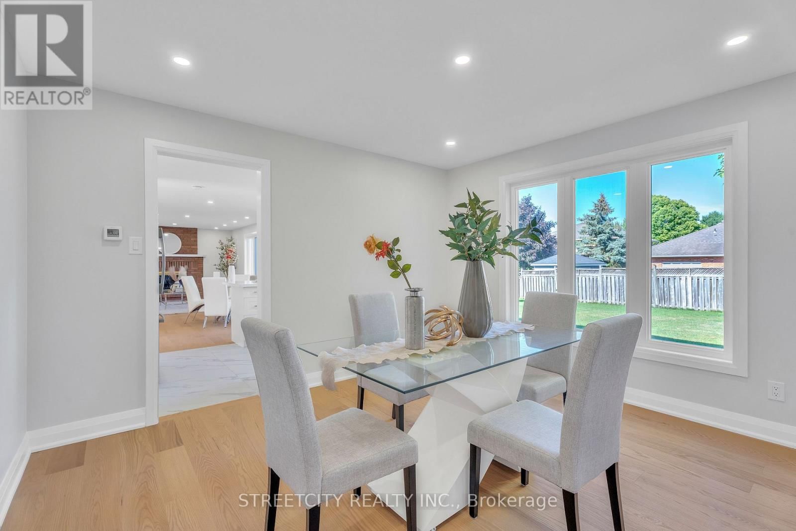 26 GRASMERE CRESCENT Image 16