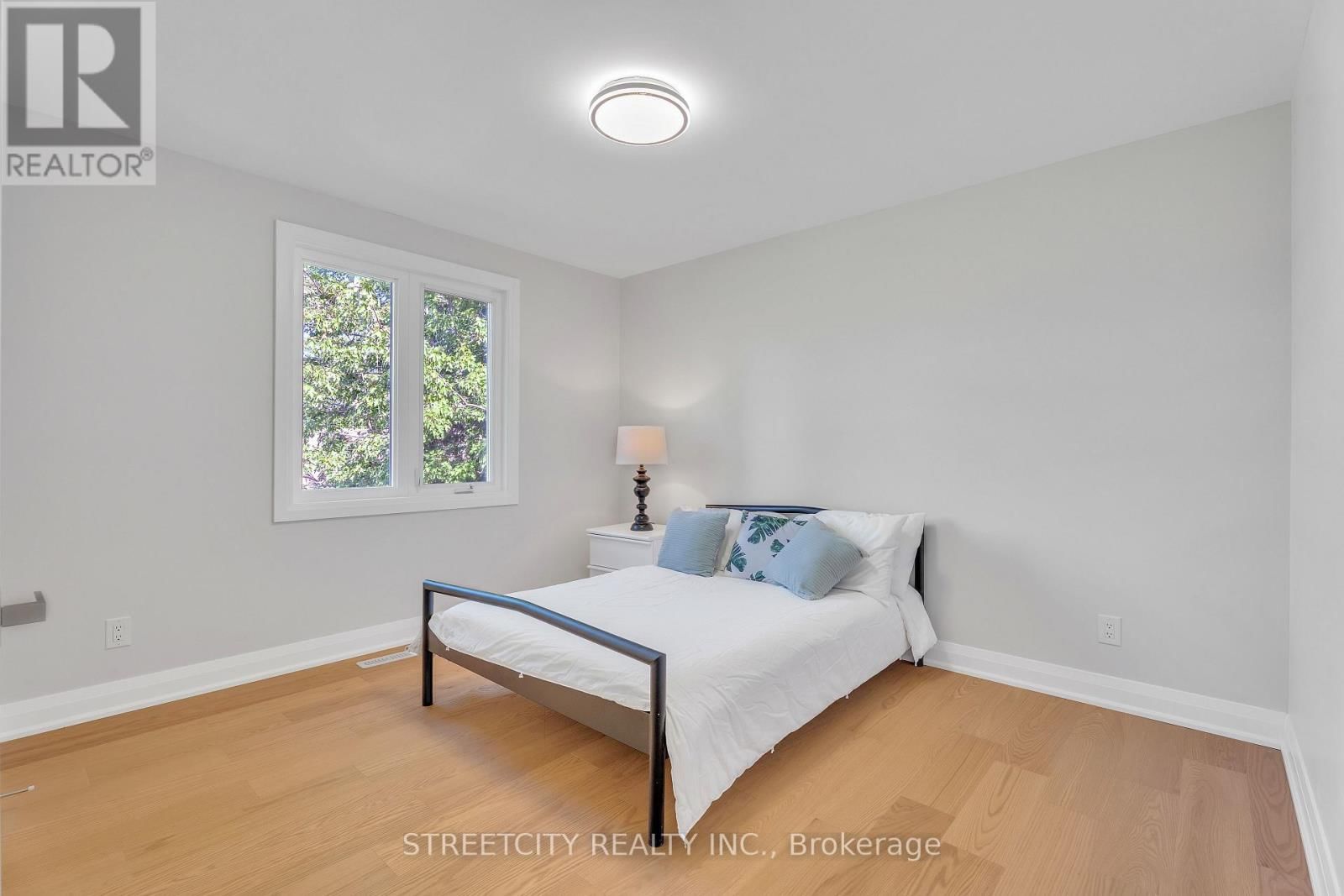 26 GRASMERE CRESCENT Image 28