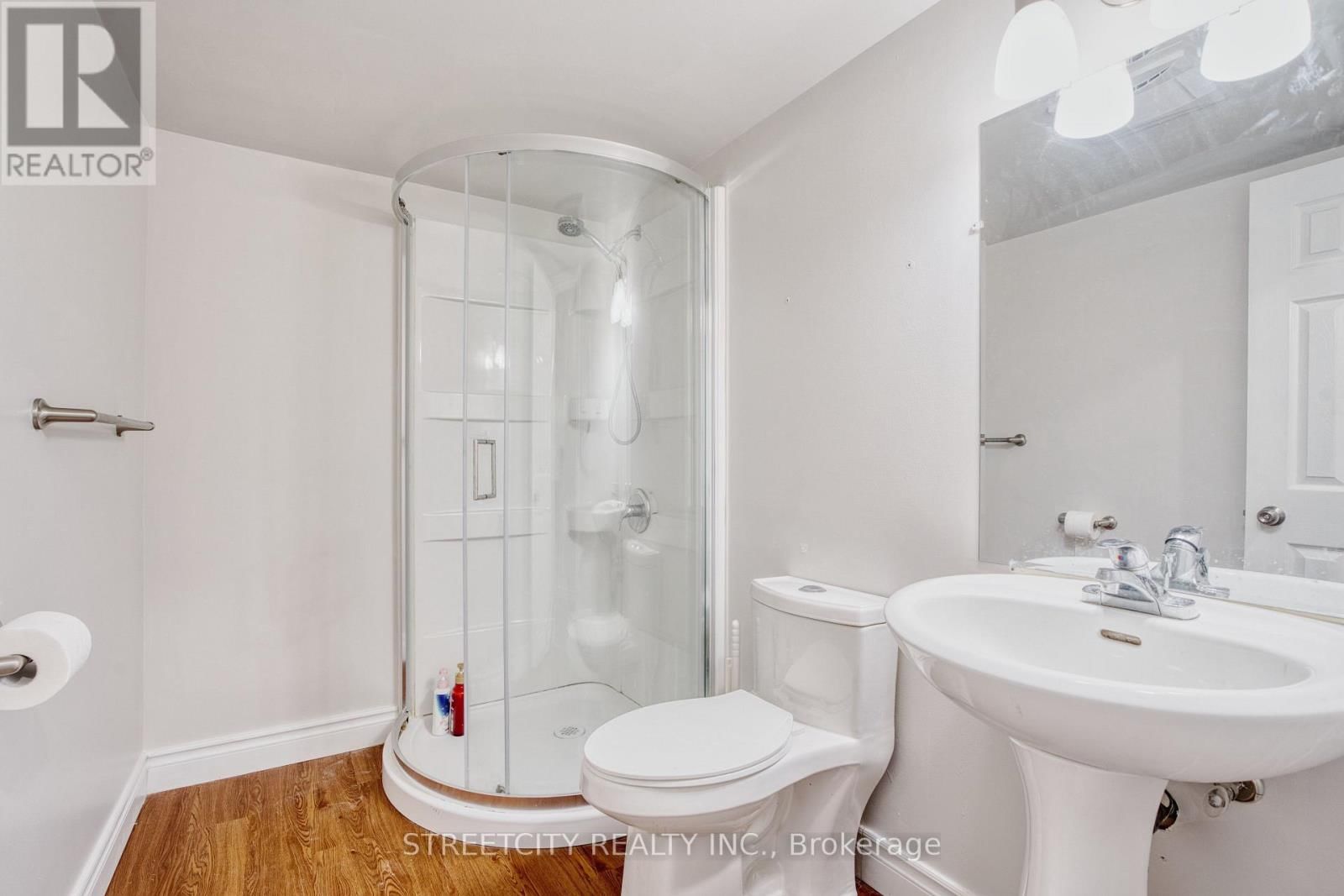 26 GRASMERE CRESCENT Image 36