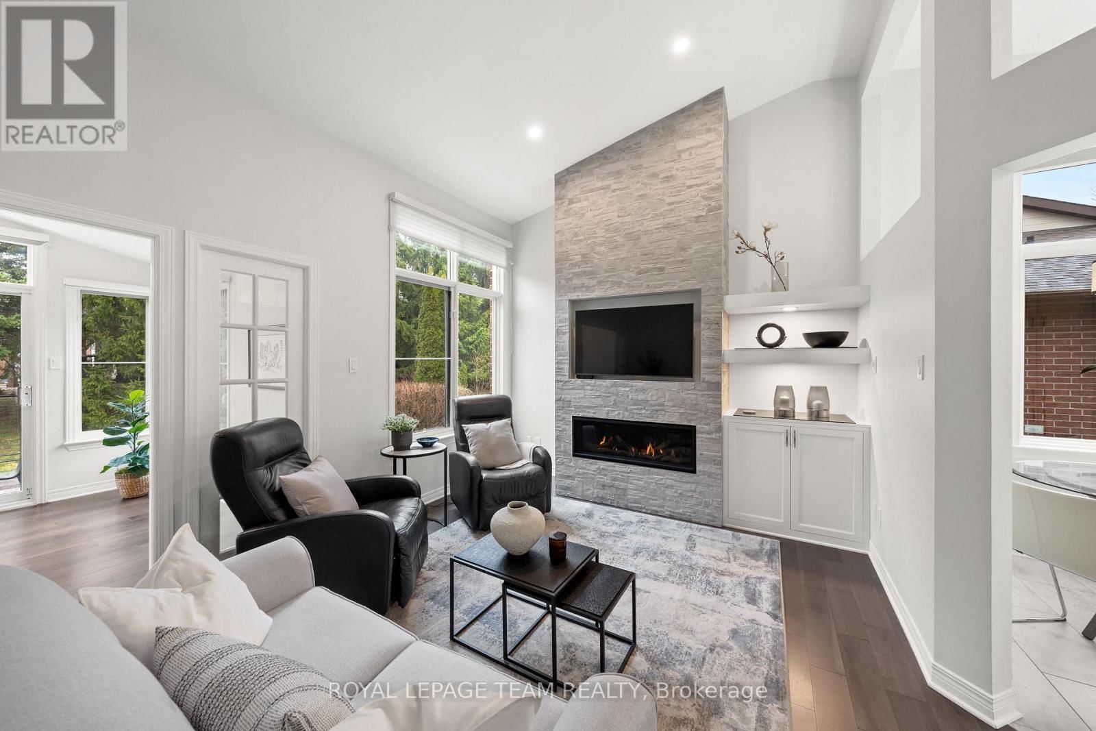 12 COULSON COURT Image 10