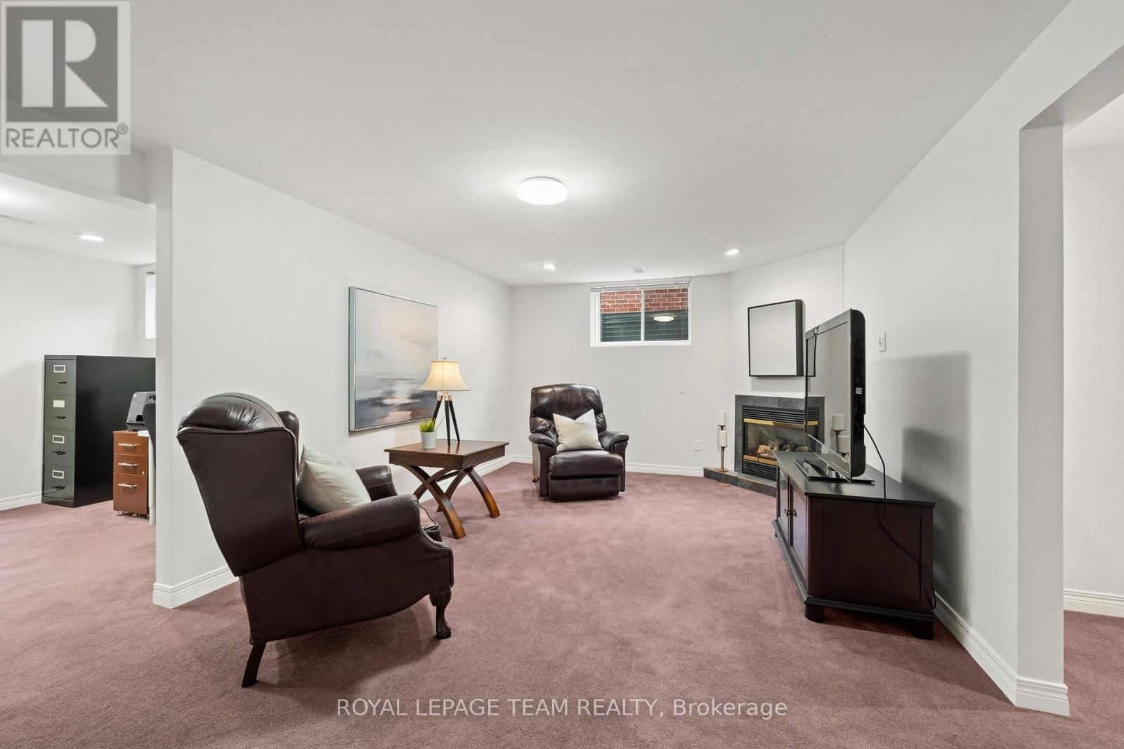 12 COULSON COURT Image 29