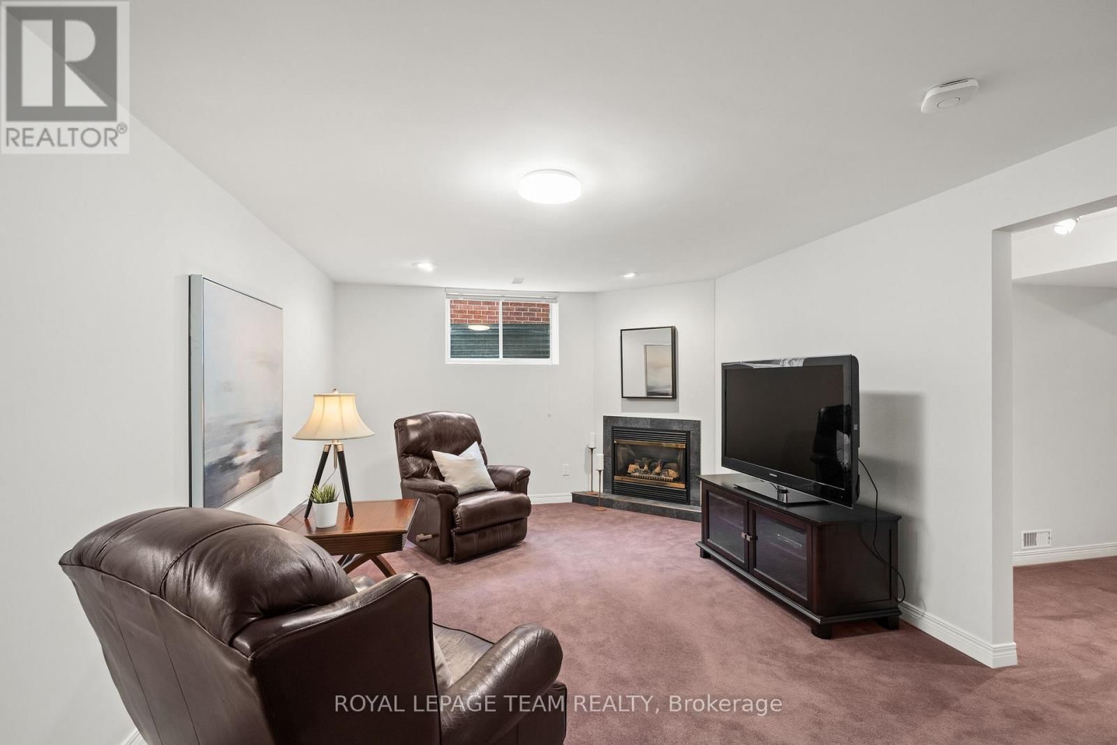 12 COULSON COURT Image 30