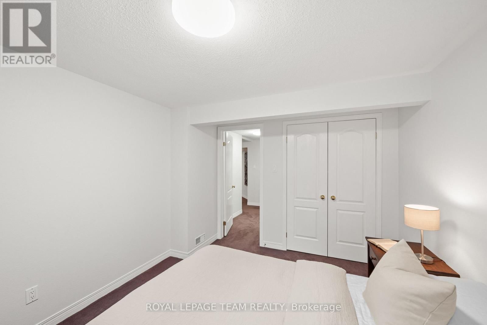 12 COULSON COURT Image 36