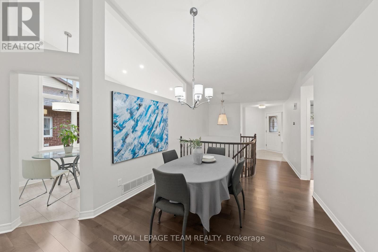 12 COULSON COURT Image 8