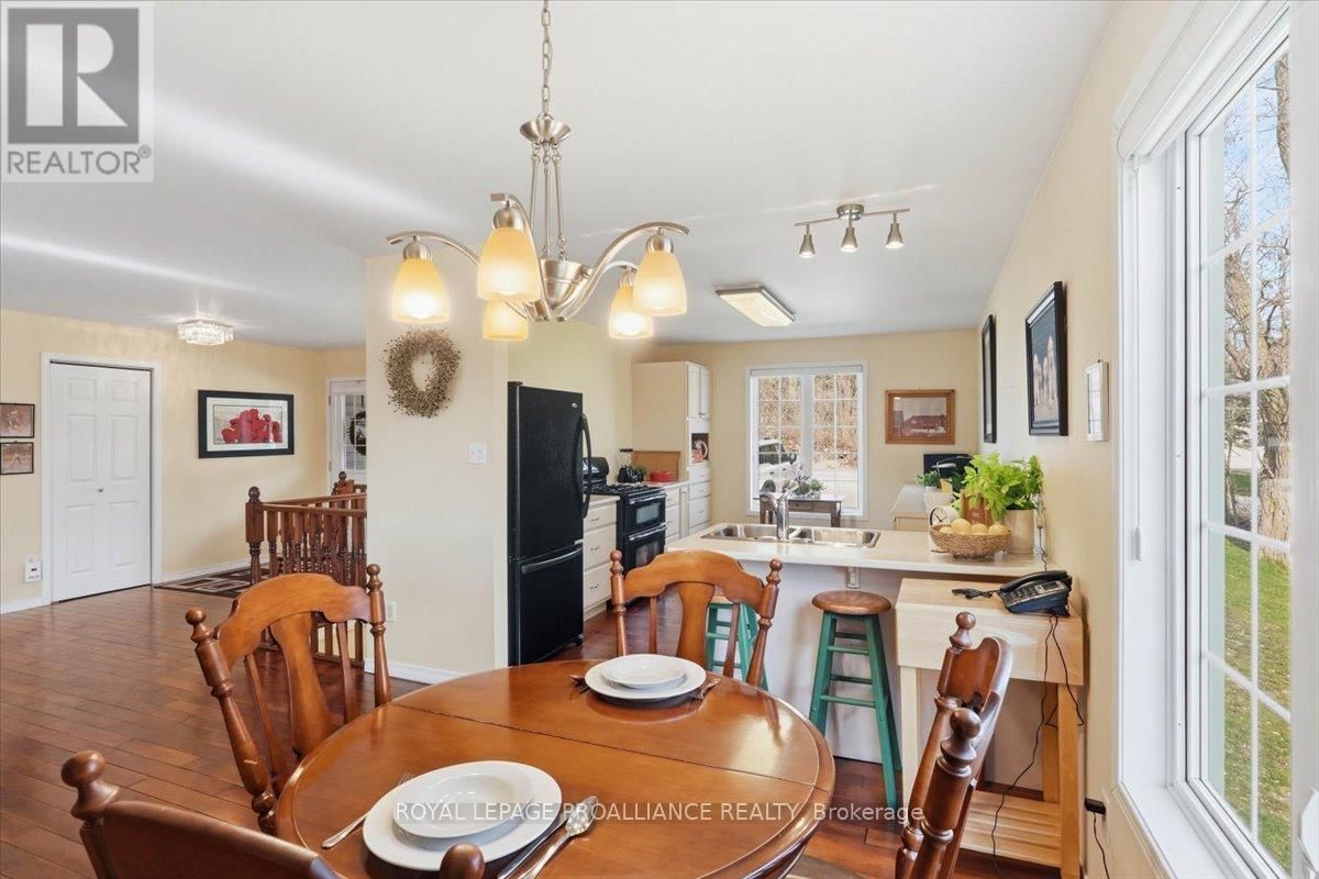 52 HORACE AVENUE Image 12