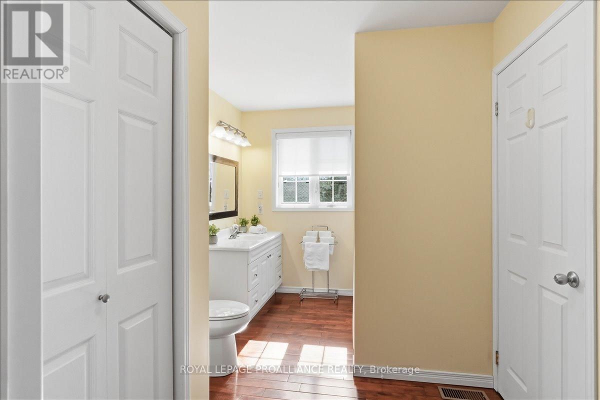 52 HORACE AVENUE Image 15