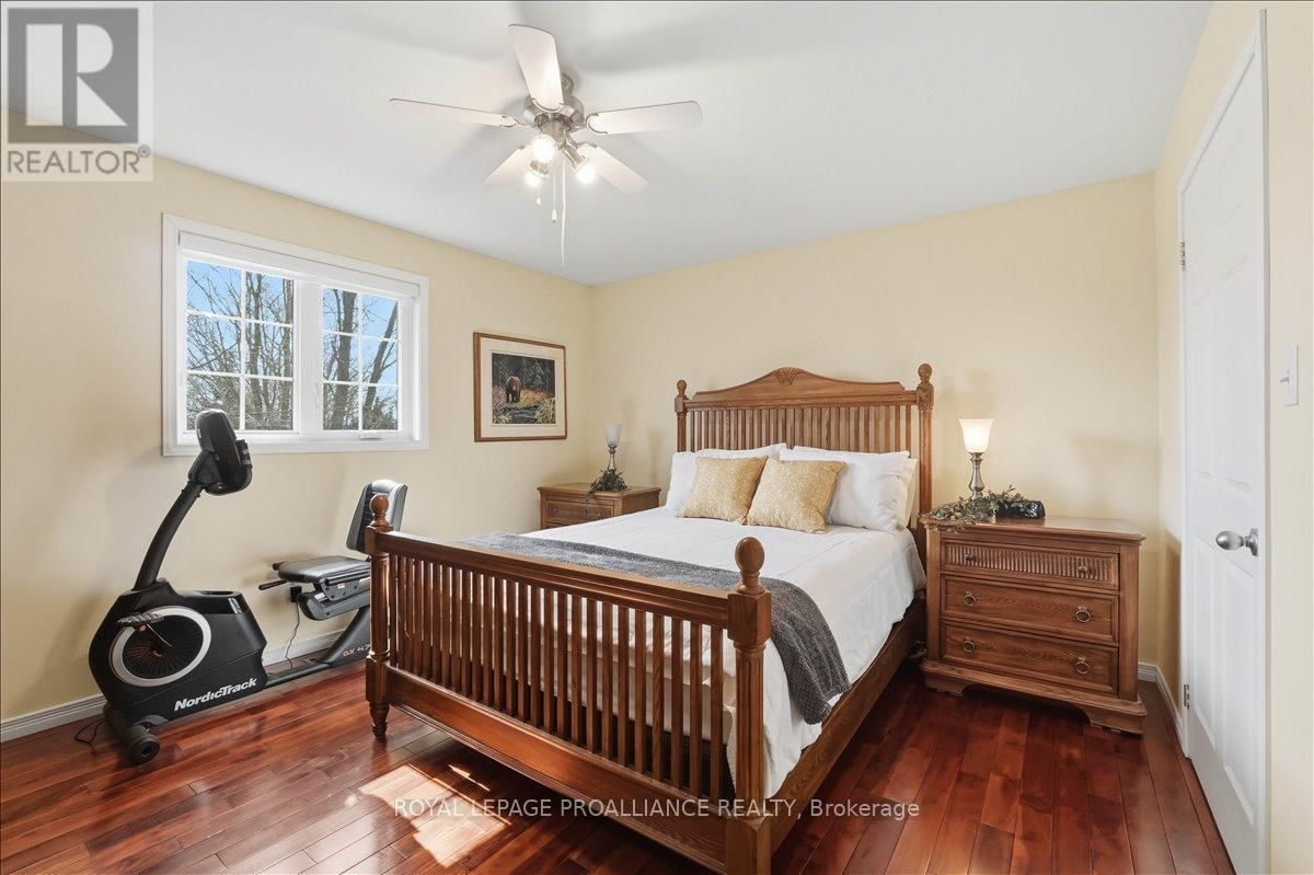 52 HORACE AVENUE Image 17