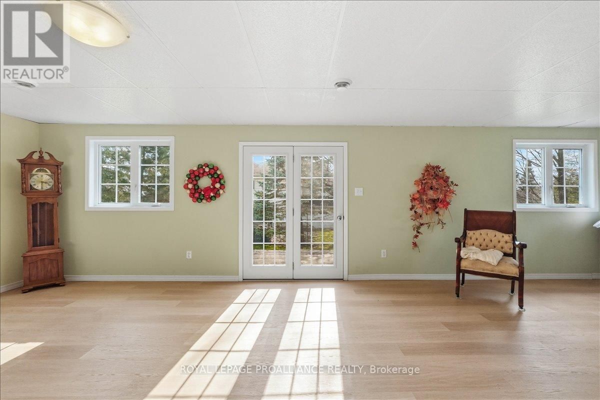 52 HORACE AVENUE Image 22