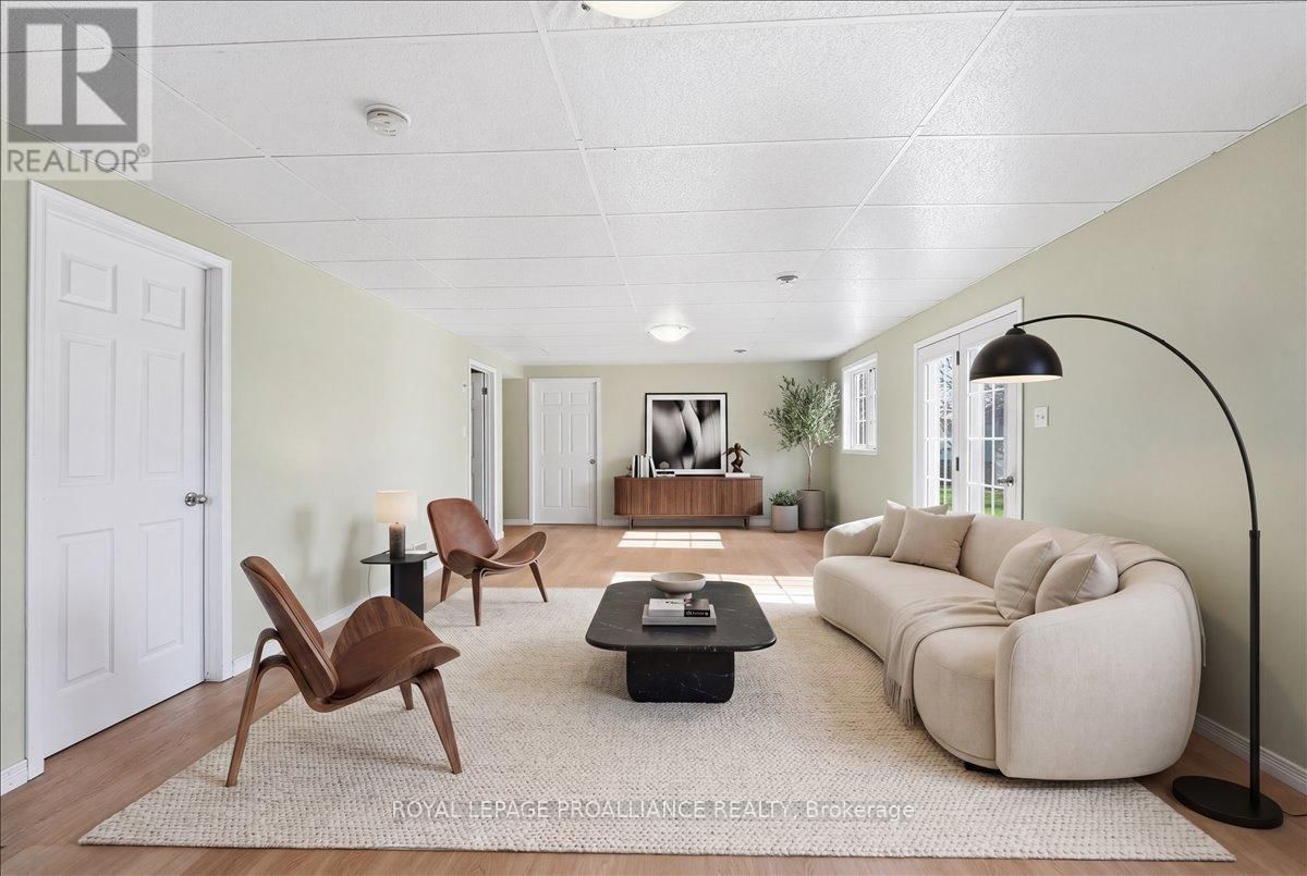 52 HORACE AVENUE Image 24