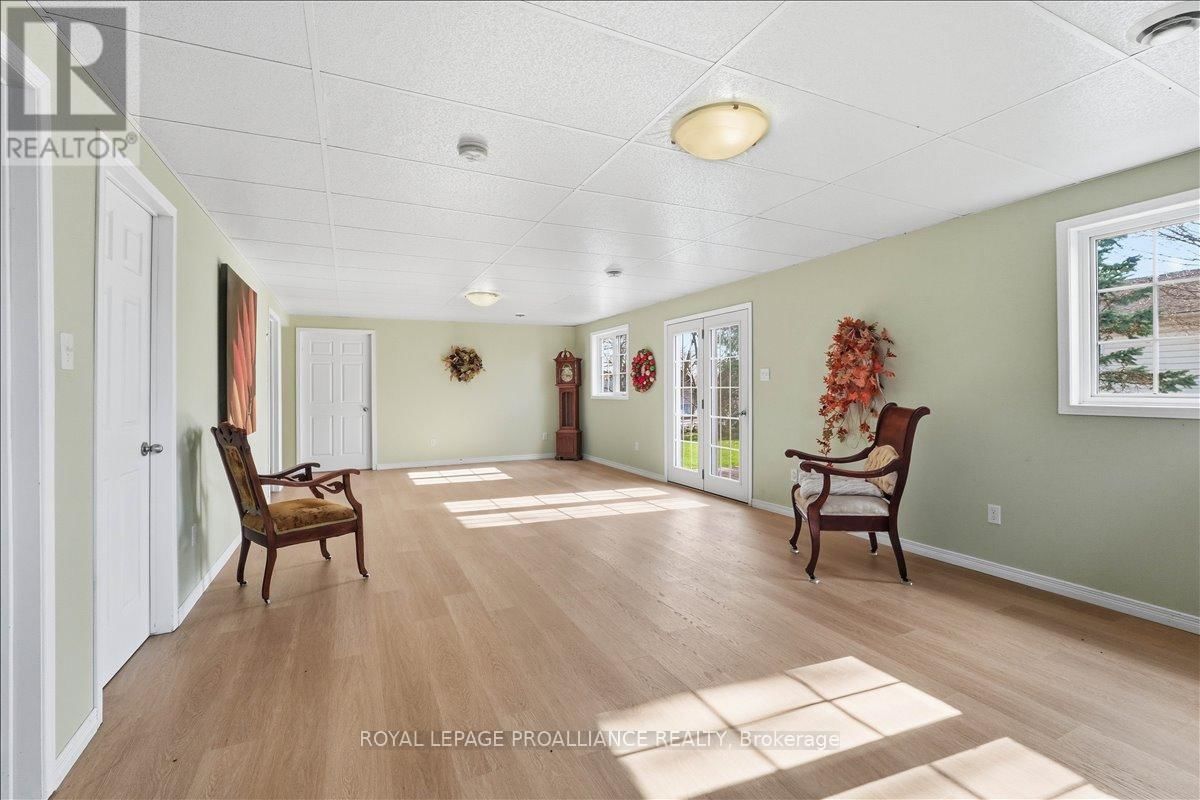 52 HORACE AVENUE Image 25