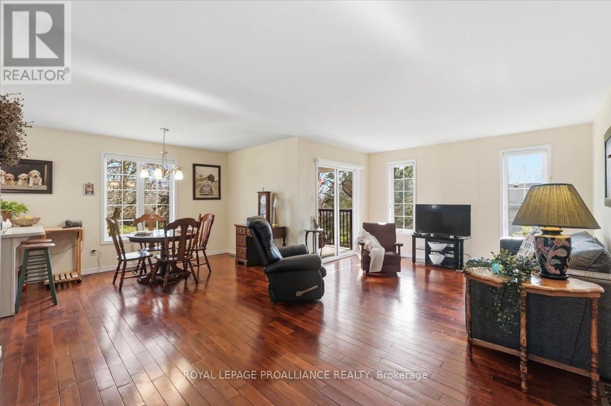 52 HORACE AVENUE Image 3