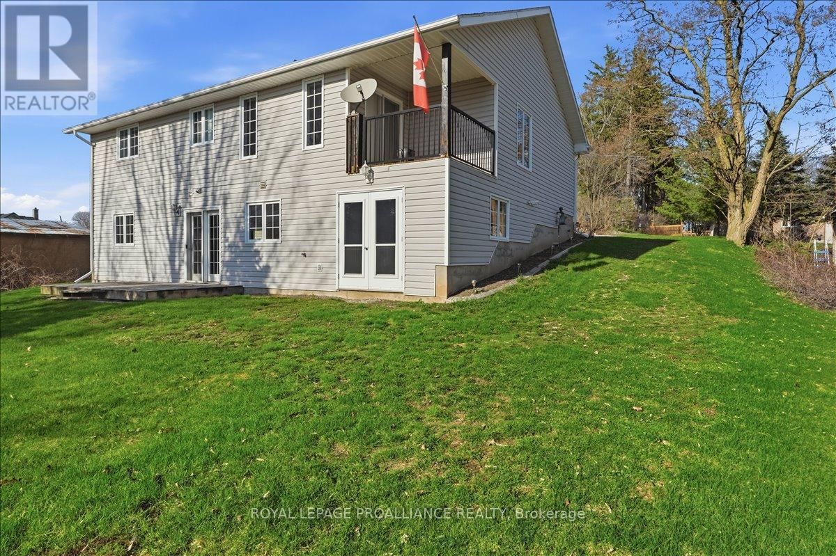 52 HORACE AVENUE Image 32