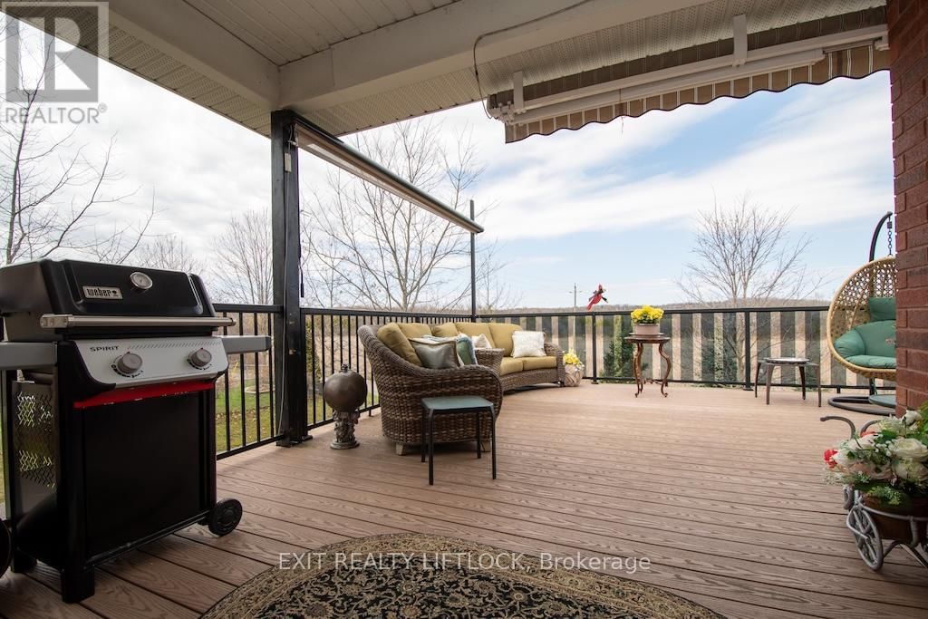 2495 CUNNINGHAM BOULEVARD Image 49