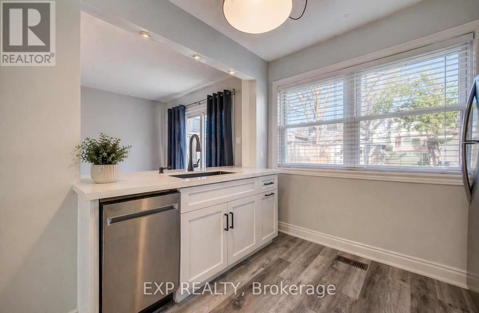 80 HEIMAN STREET Image 5