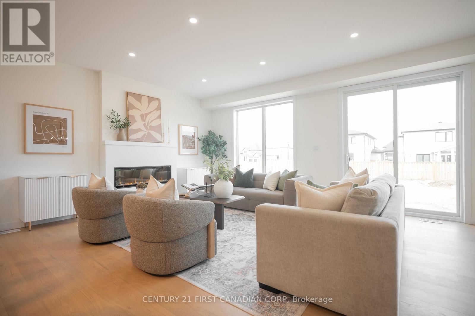 1378 SHIELDS PLACE Image 10