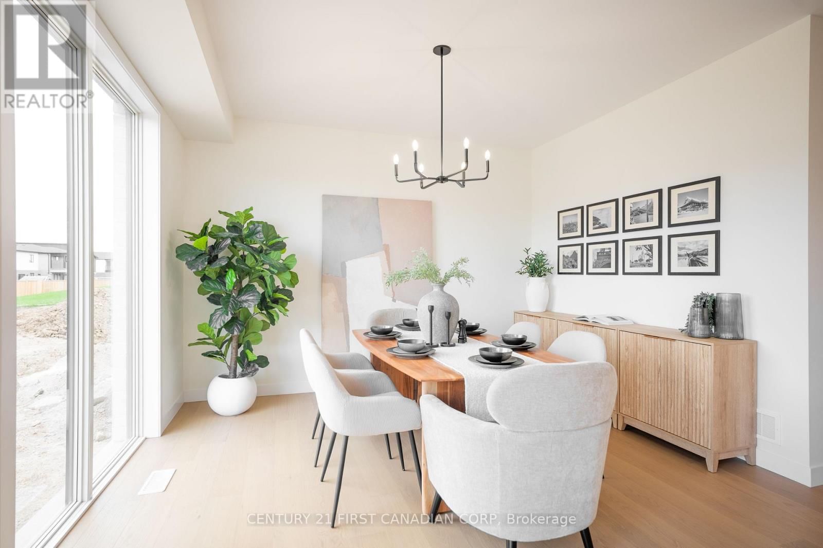 1378 SHIELDS PLACE Image 18