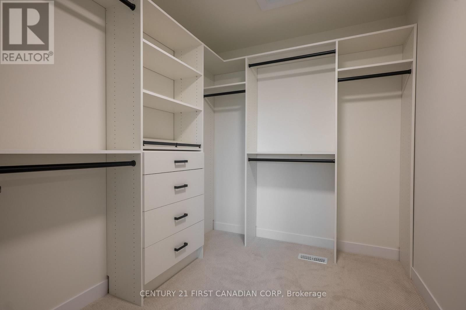 1378 SHIELDS PLACE Image 28