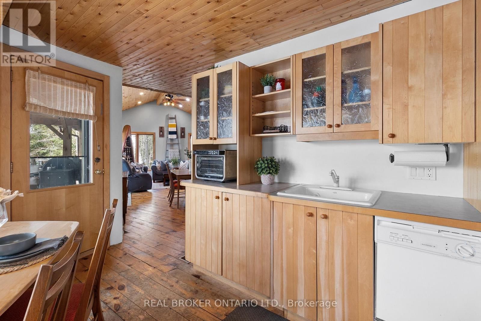 2323 GRINDSTONE LAKE ROAD Image 13