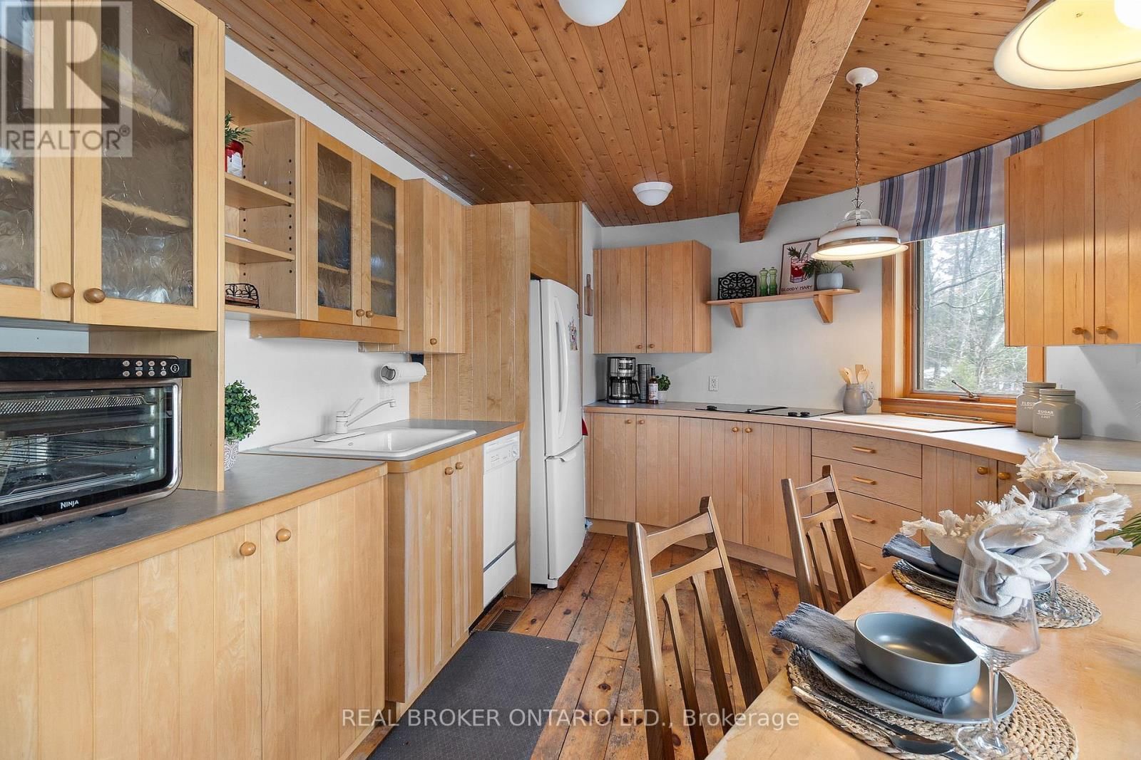 2323 GRINDSTONE LAKE ROAD Image 14