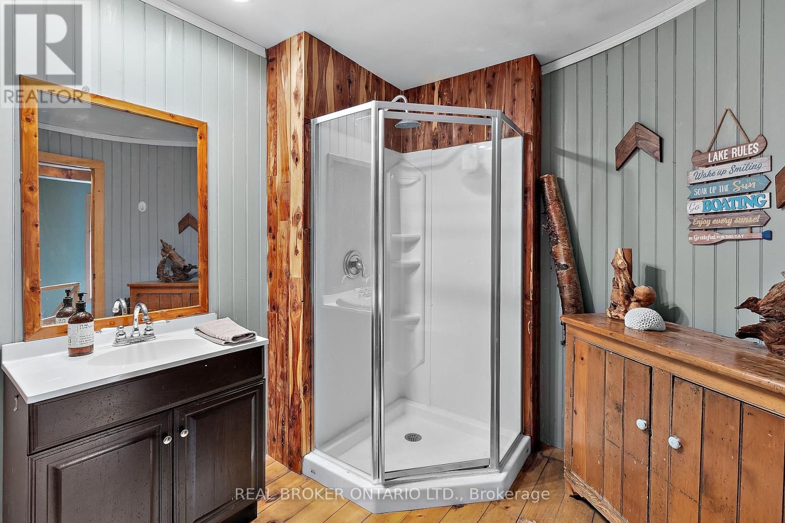 2323 GRINDSTONE LAKE ROAD Image 17