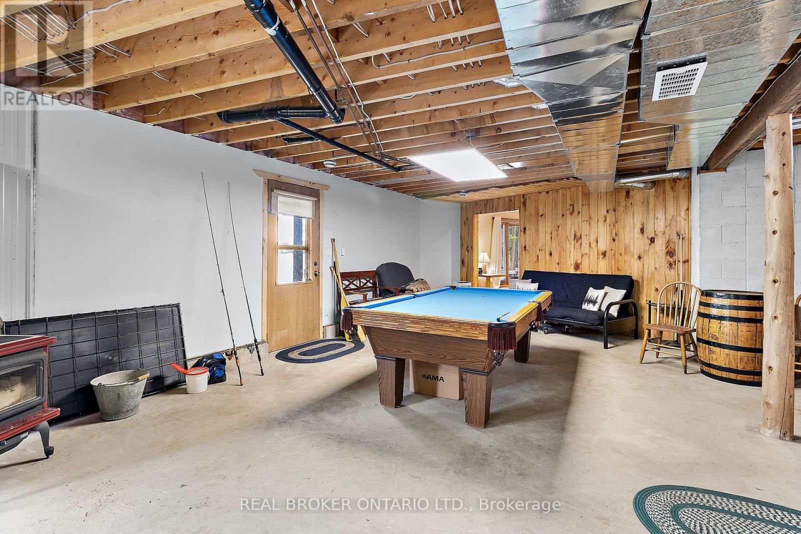 2323 GRINDSTONE LAKE ROAD Image 20