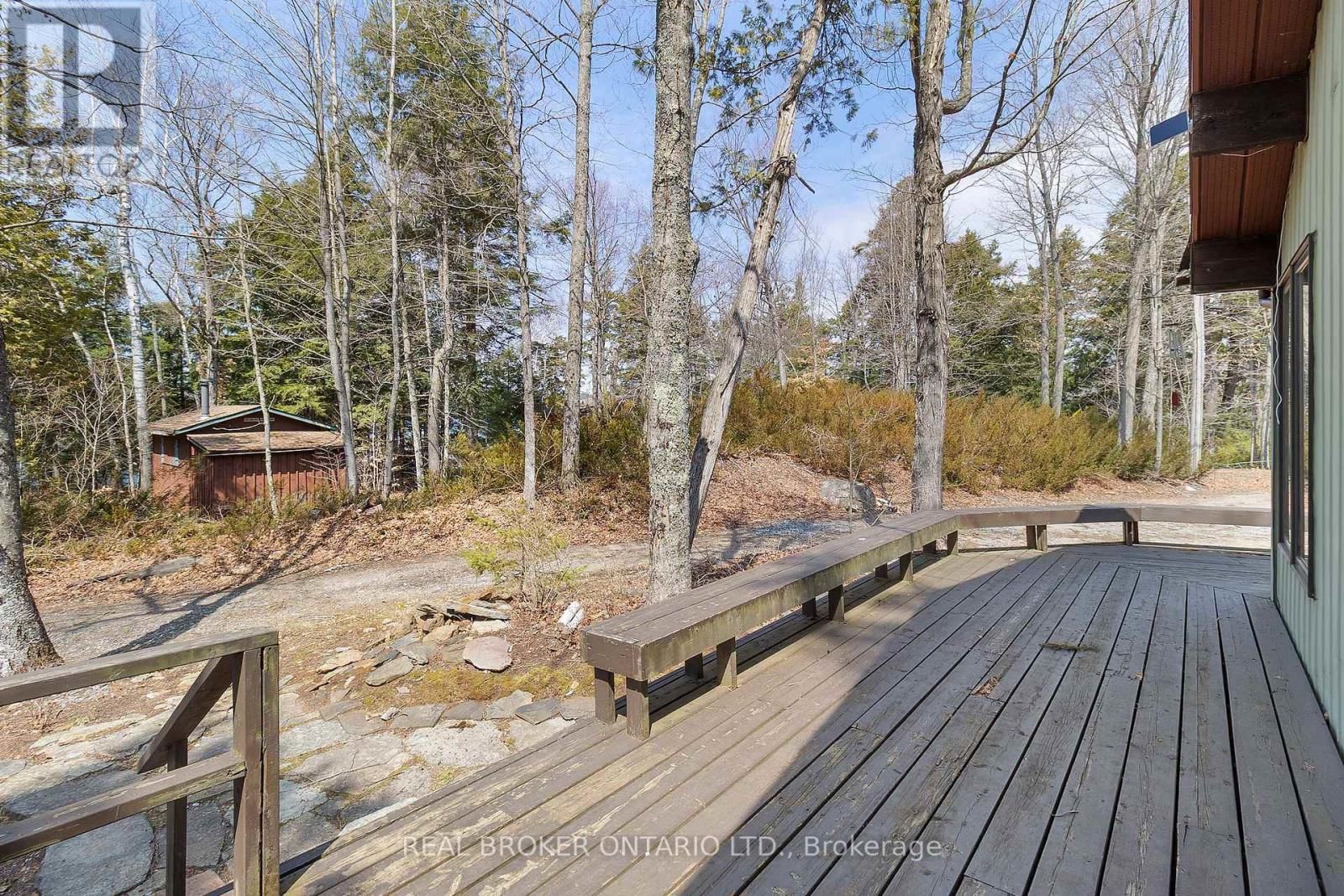 2323 GRINDSTONE LAKE ROAD Image 33