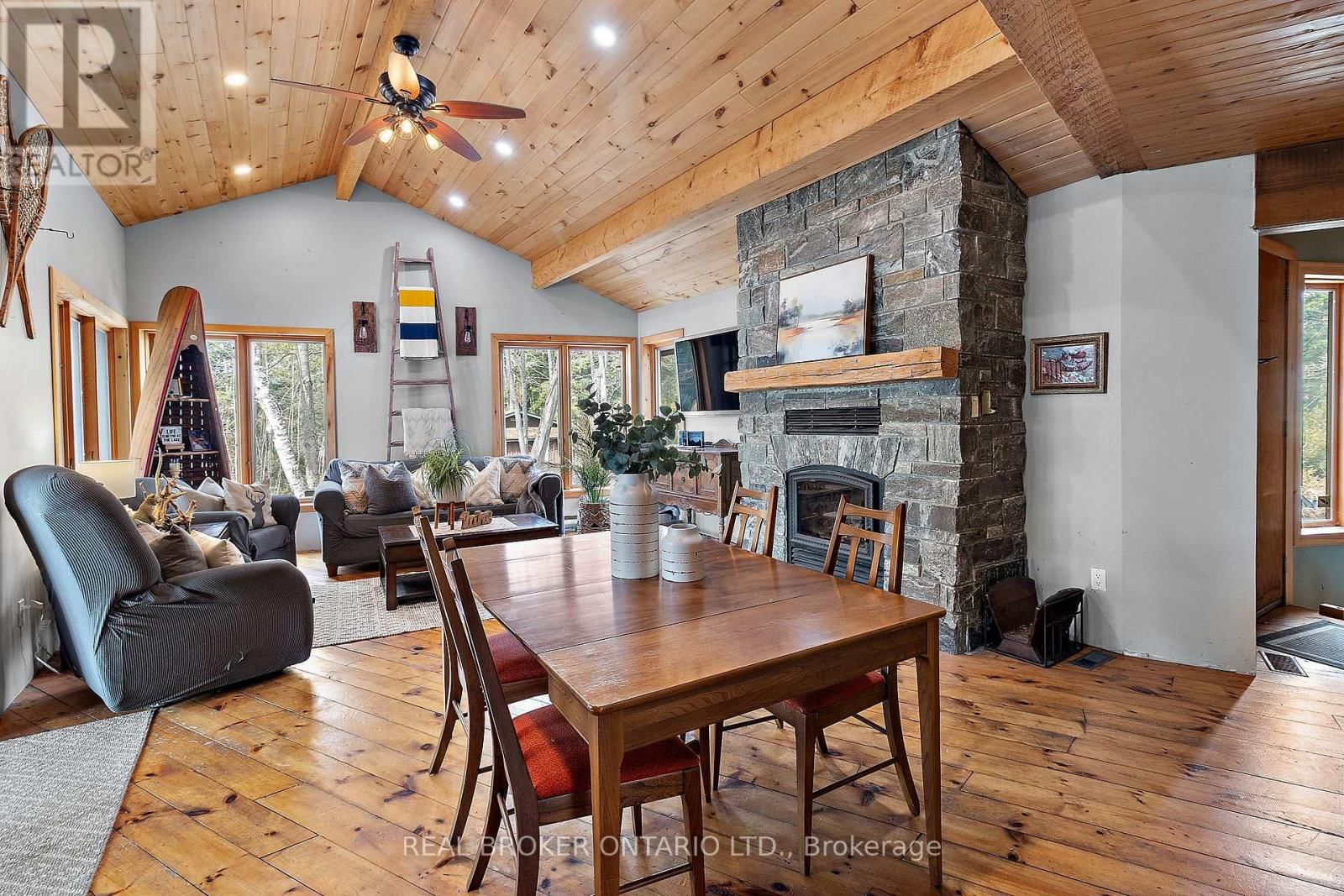 2323 GRINDSTONE LAKE ROAD Image 9