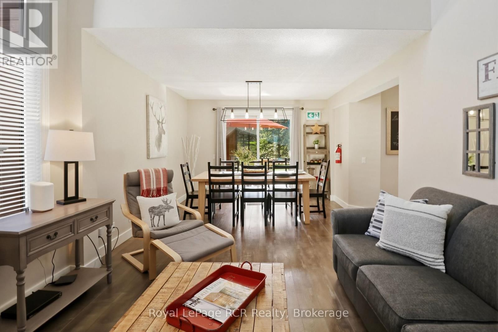 113 - 110 FAIRWAY COURT Image 26