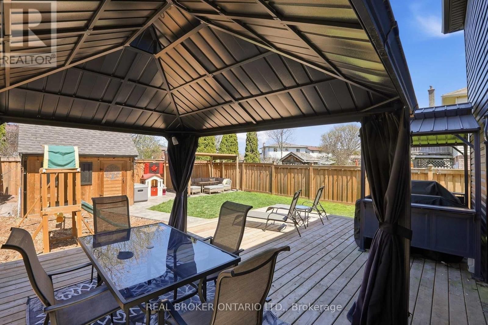 102 IRONSTONE DRIVE Image 32