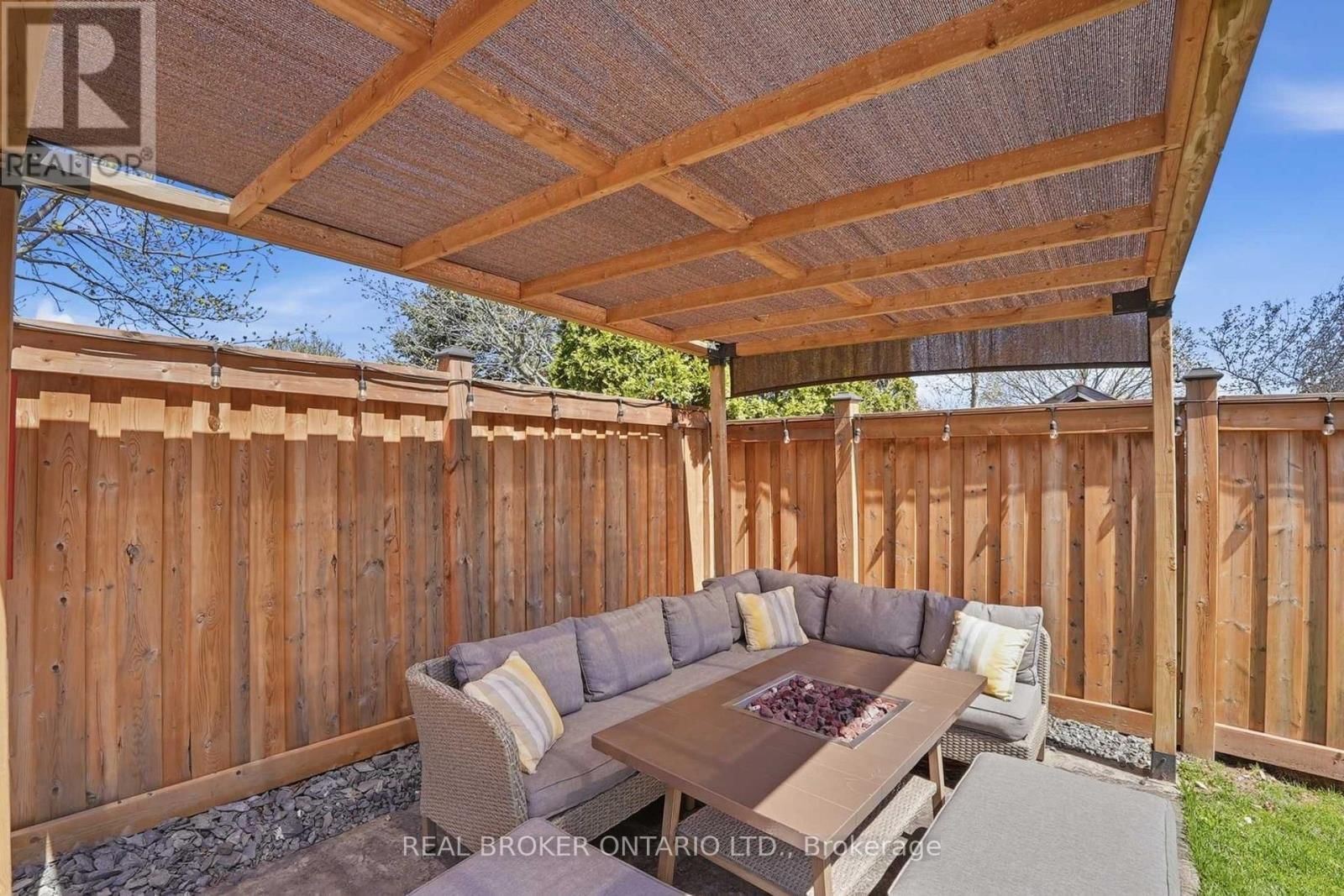 102 IRONSTONE DRIVE Image 36