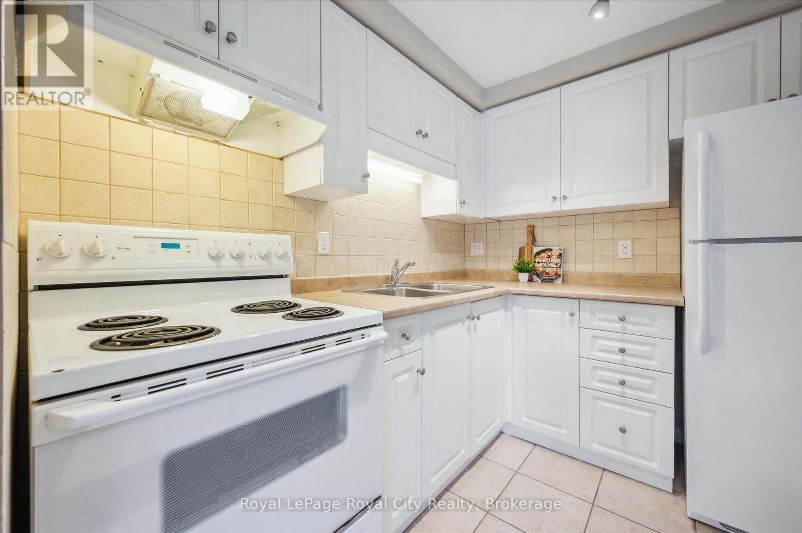 2 - 66 RODGERS ROAD Image 20