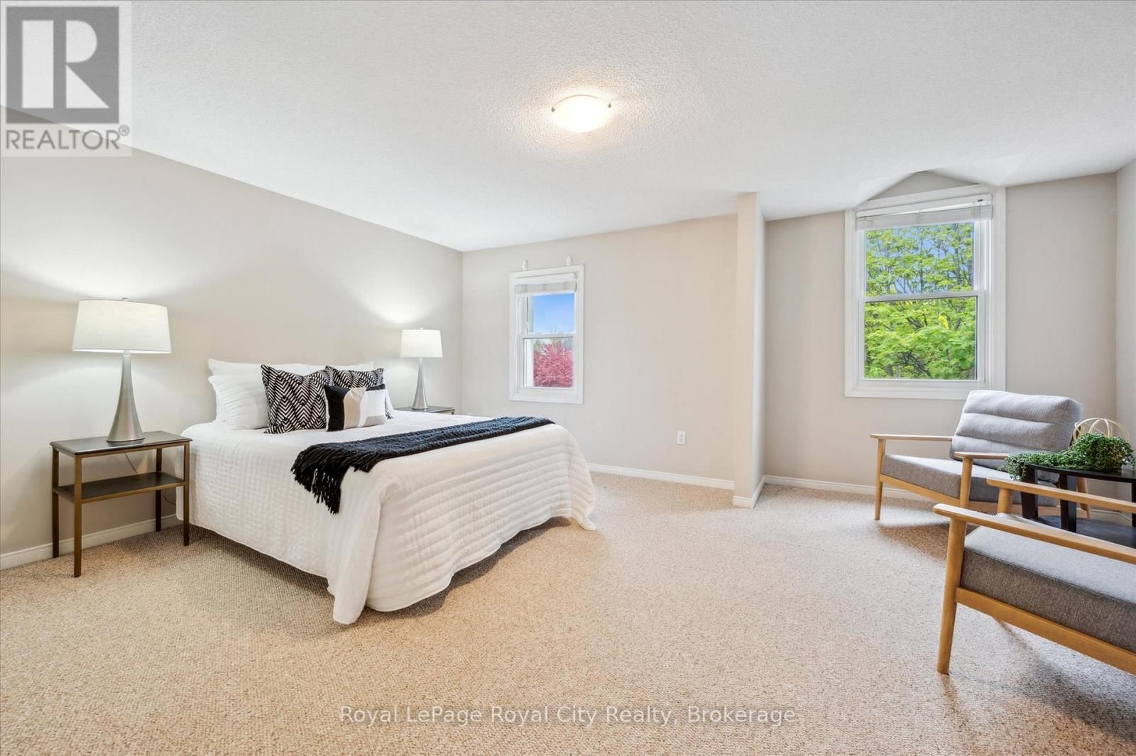 2 - 66 RODGERS ROAD Image 27