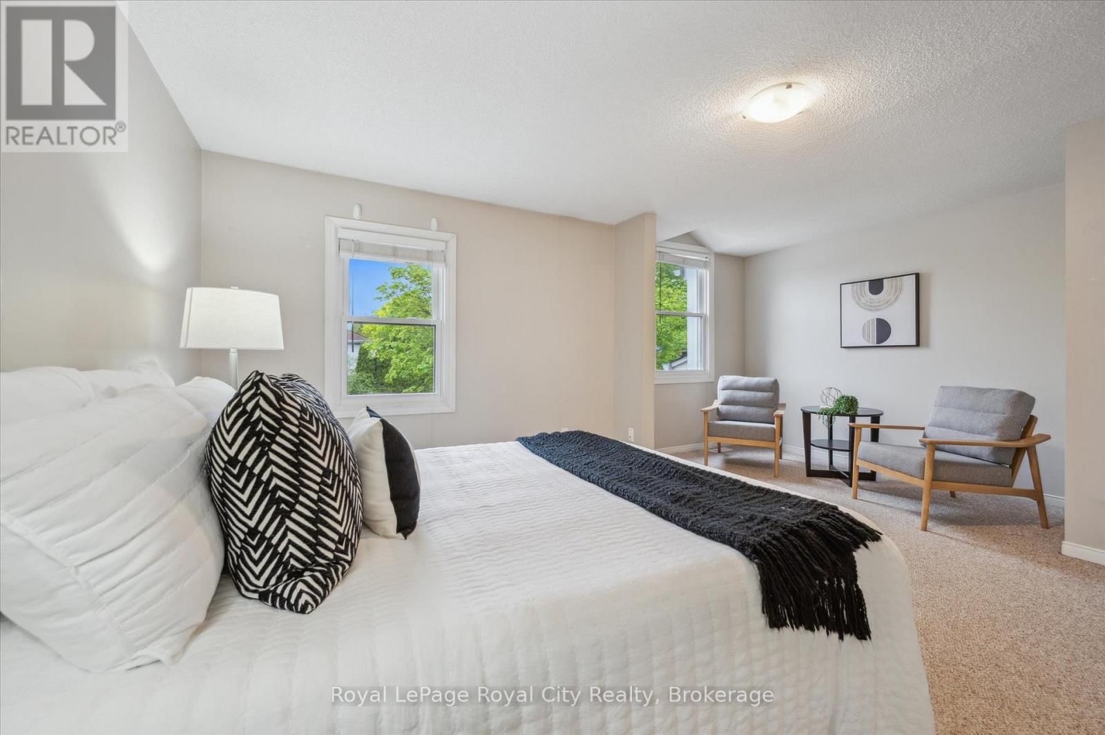 2 - 66 RODGERS ROAD Image 28