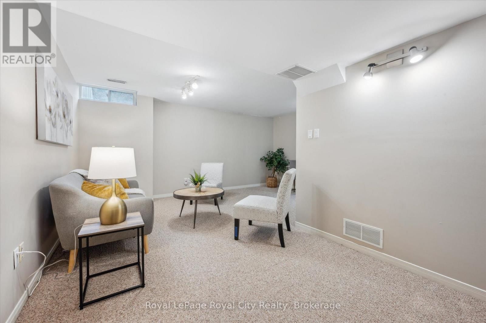 2 - 66 RODGERS ROAD Image 6