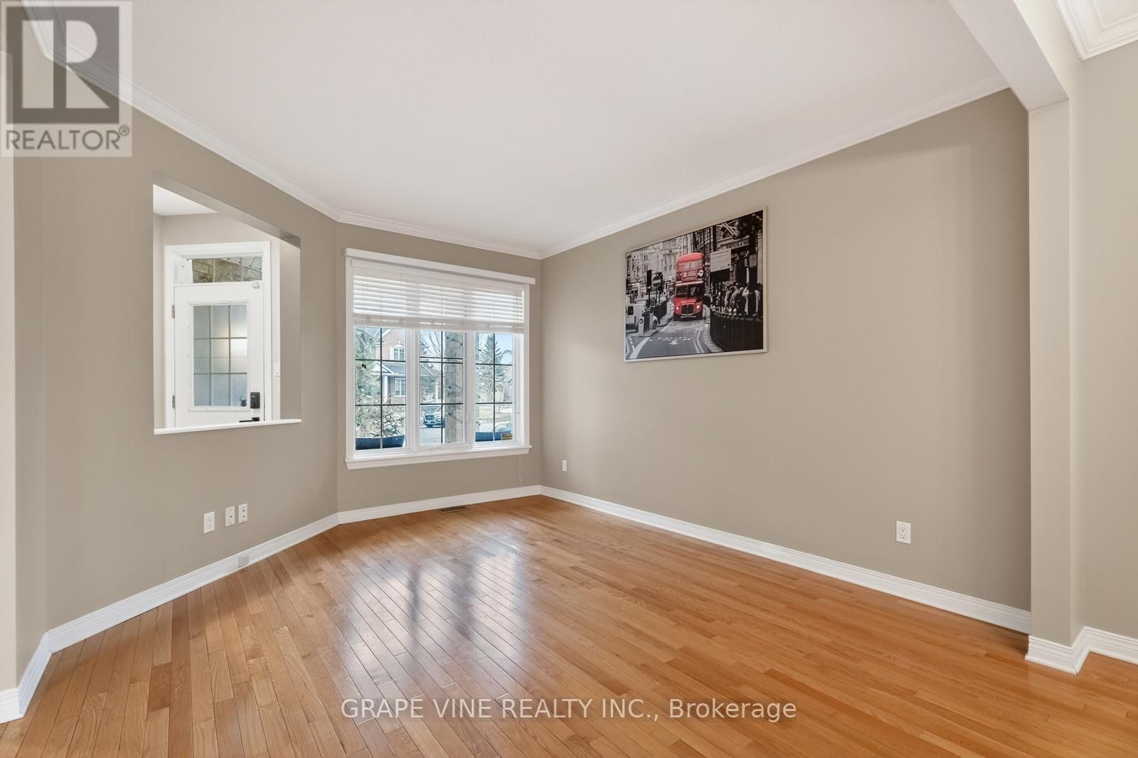 103 ROWALLEN PLACE Image 13