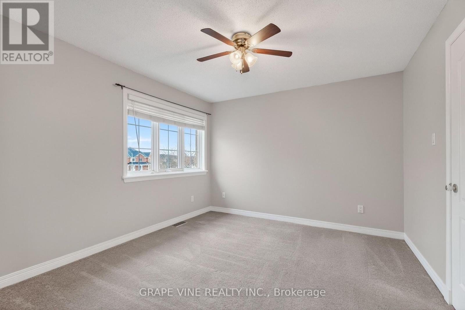 103 ROWALLEN PLACE Image 39