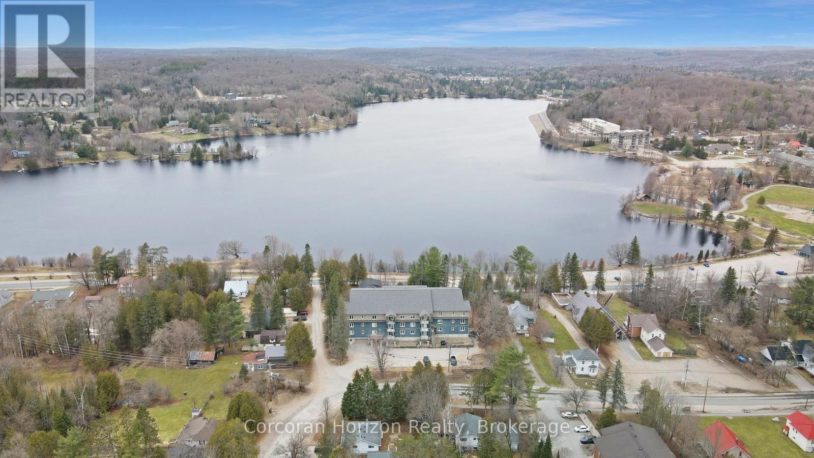 103 - 4 LAKE AVENUE Image 1