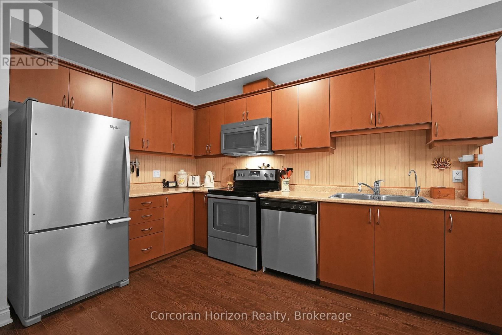 103 - 4 LAKE AVENUE Image 11