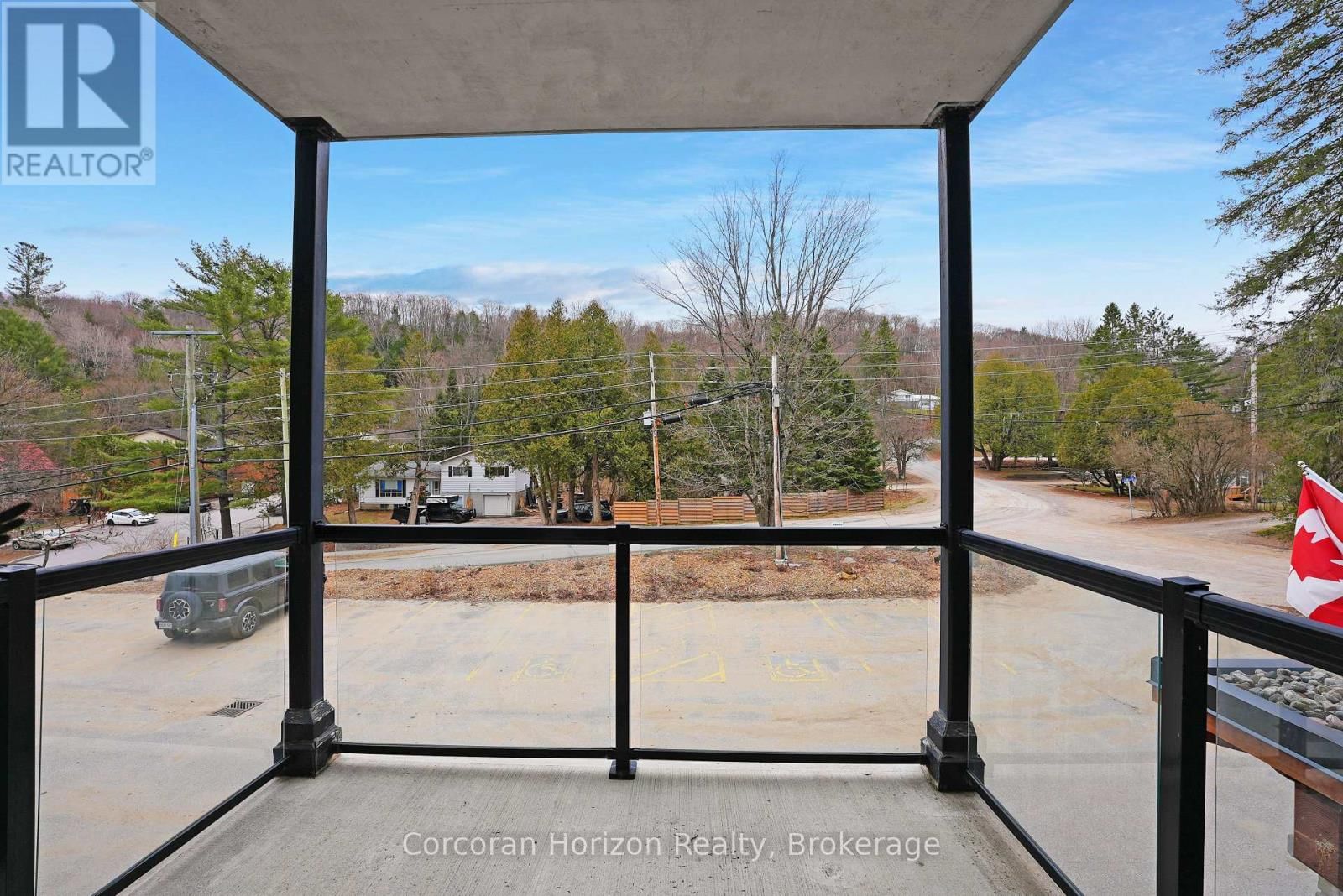 103 - 4 LAKE AVENUE Image 21