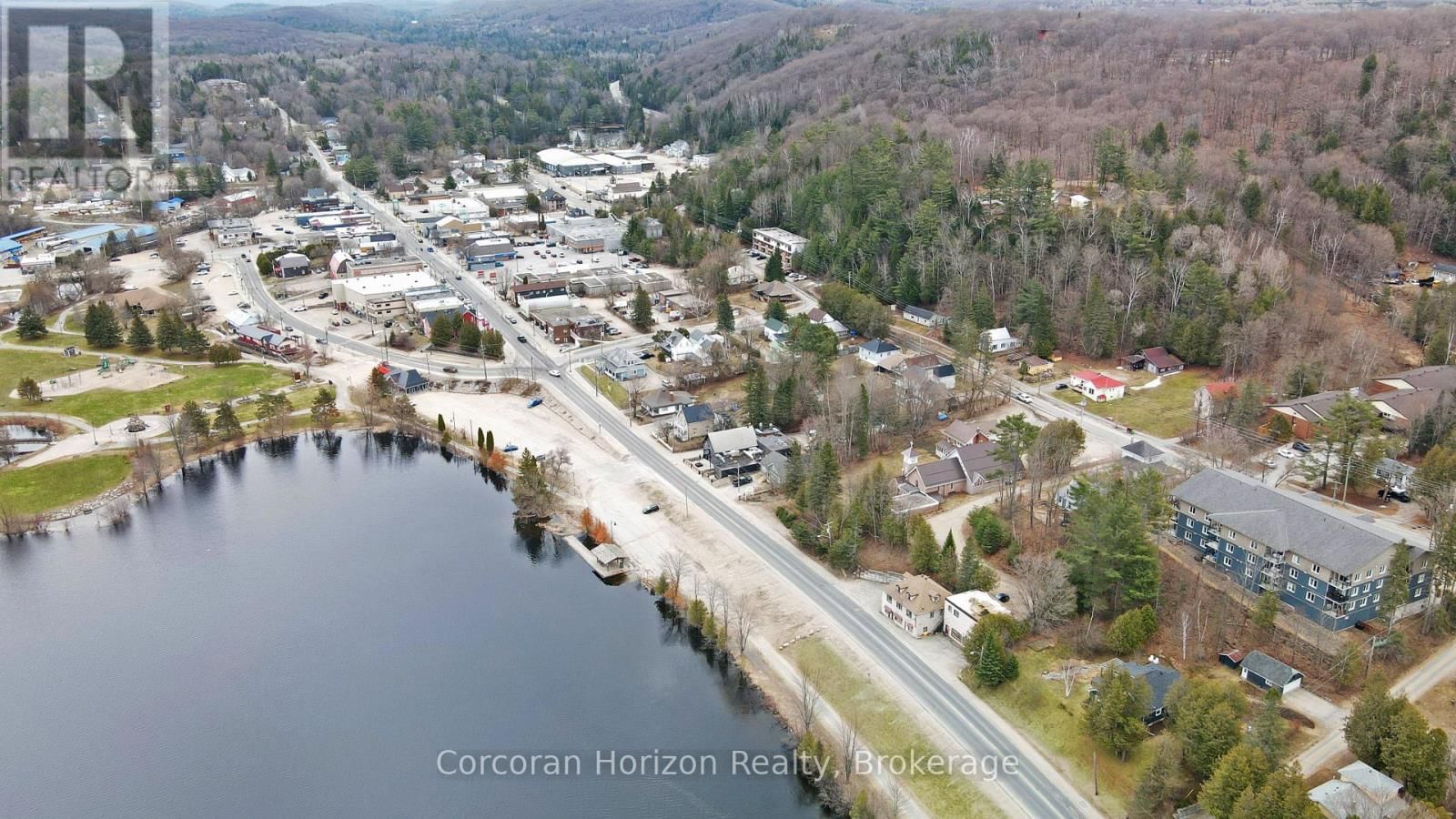 103 - 4 LAKE AVENUE Image 39