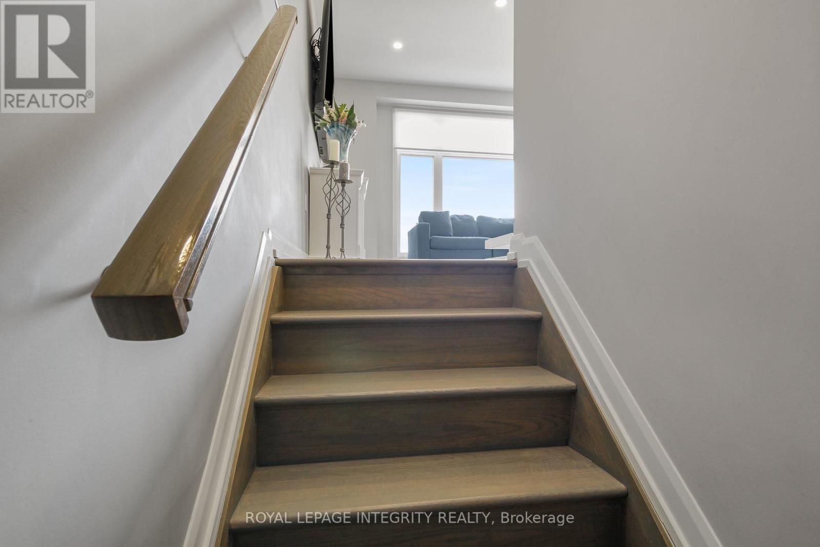 2722 DRAPER AVENUE Image 10