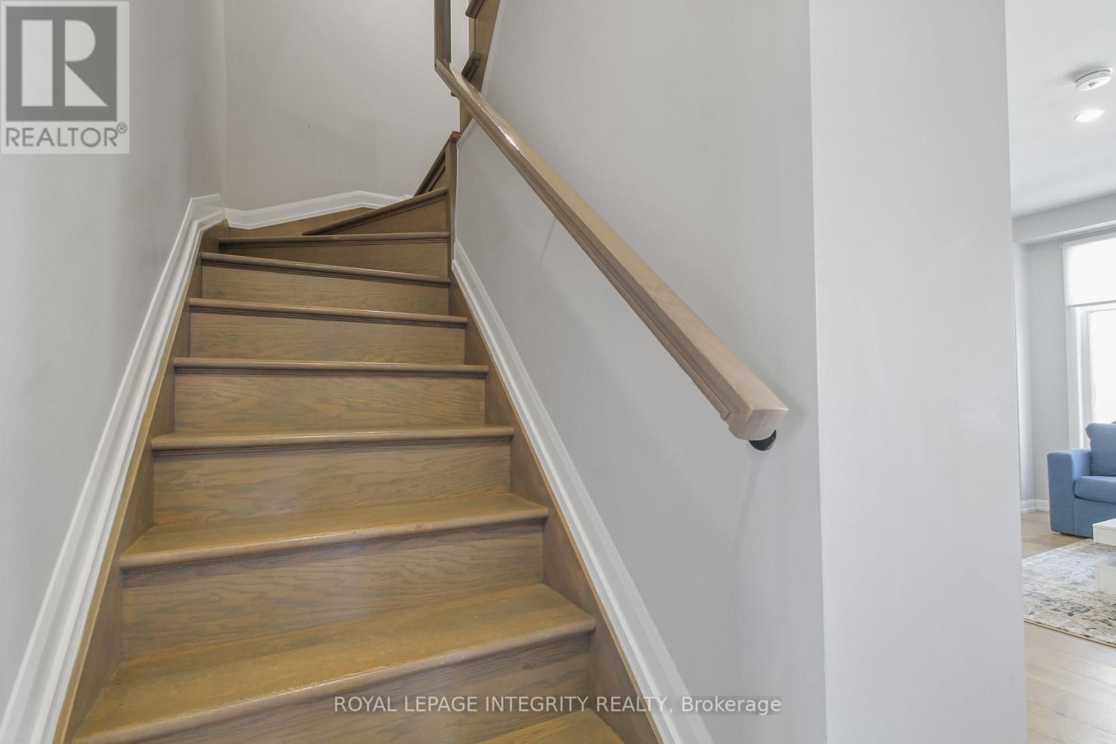 2722 DRAPER AVENUE Image 23