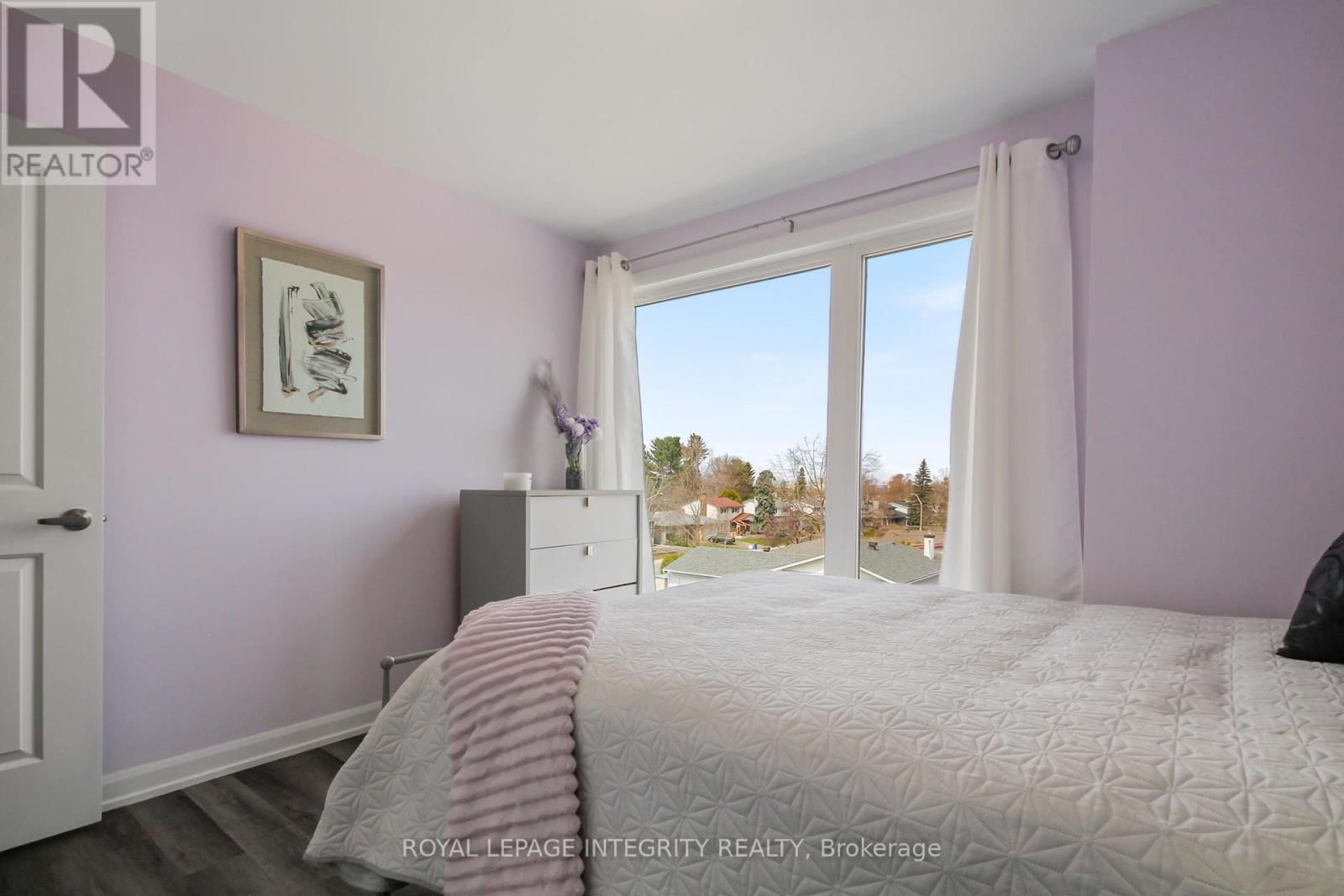 2722 DRAPER AVENUE Image 30